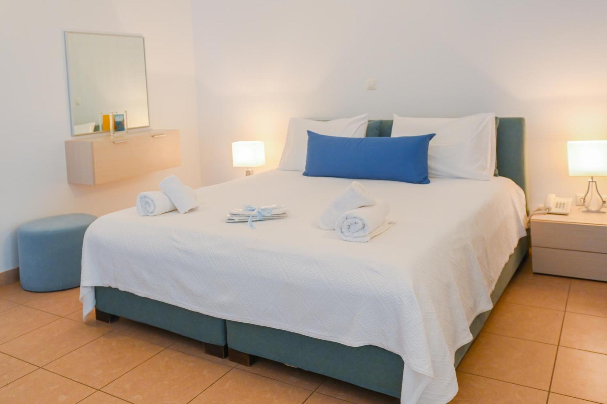 Atrium Villa Fira  Exterior photo