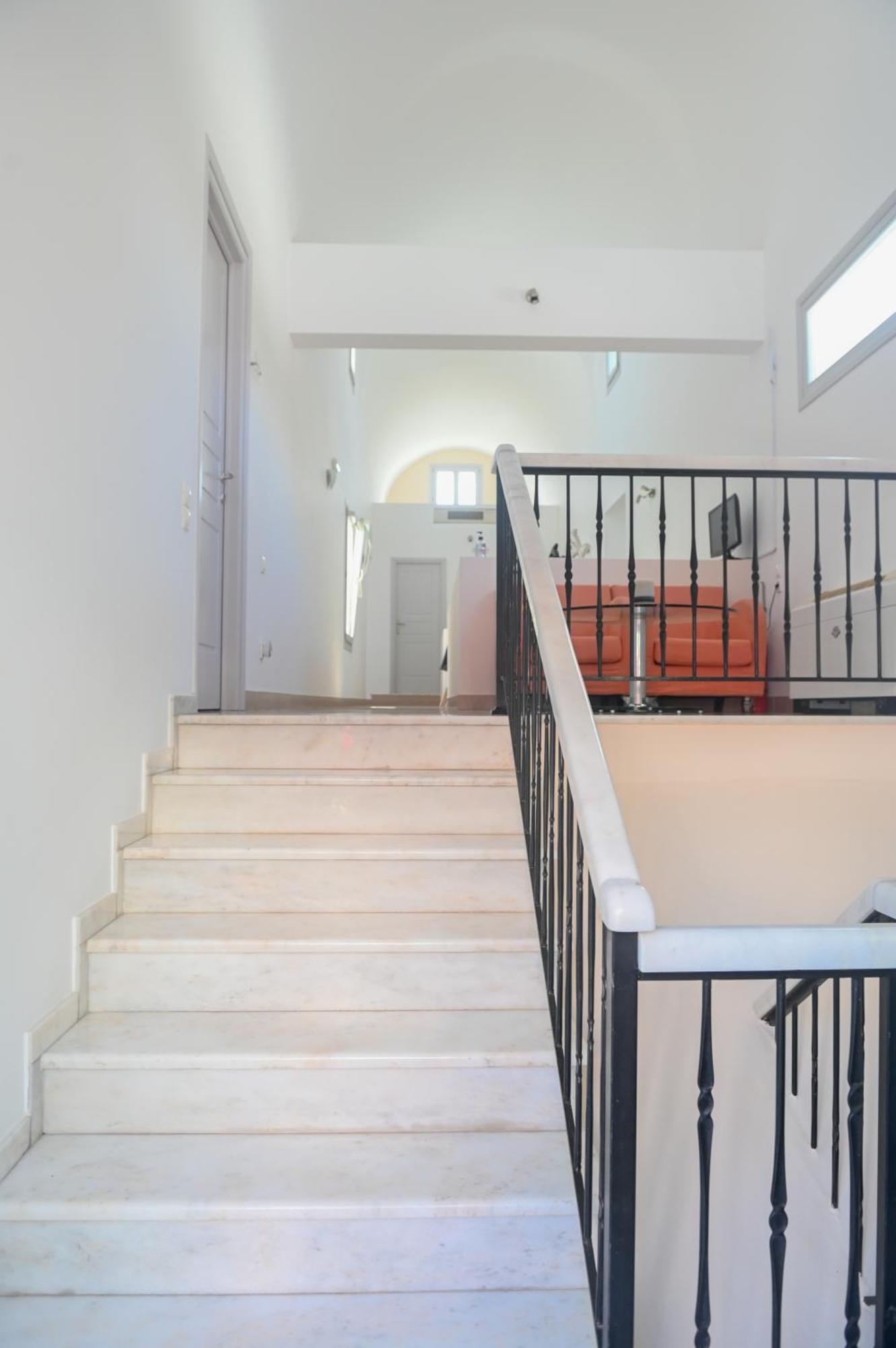 Atrium Villa Fira  Exterior photo